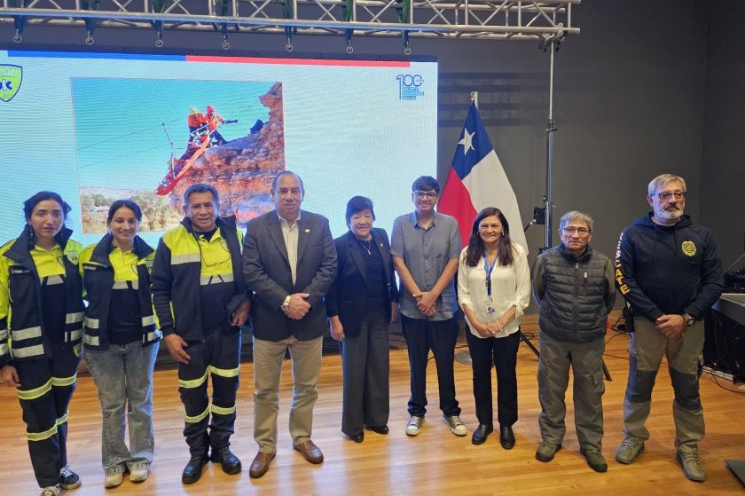 MESA COMUNAL DE MUJERES DE CALAMA DESARROLLA SEMINARIO PARA ENFRENTAR EMERGENCIAS MÉDICAS