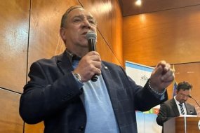 Encuentro nacional en Pichilemu: Consejeros y consejeras regionales se capacitan e intercambian experiencias para fortalecer su gestión