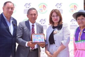 Municipio de San Pedro de Atacama celebró 45 años: ¡Que sea en buena hora¡
